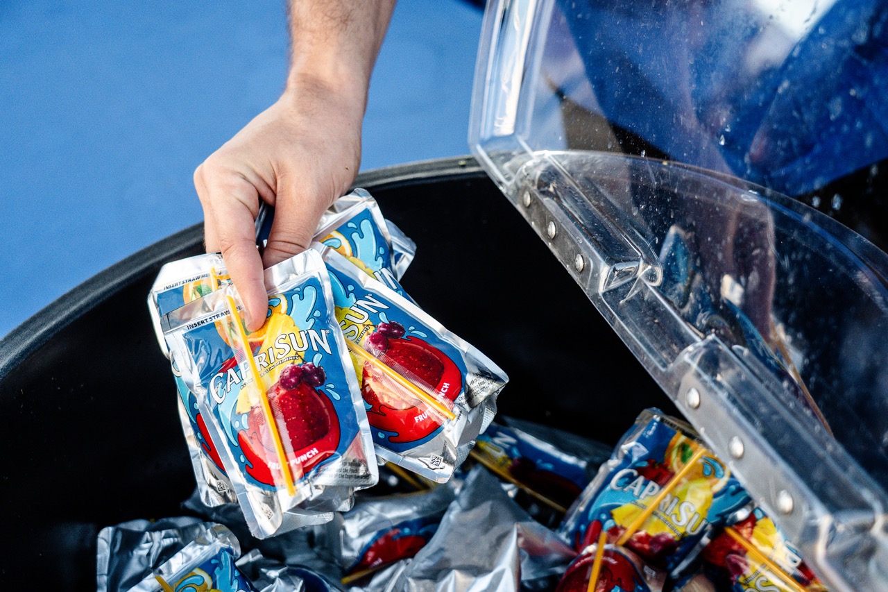 092-CapriSun-74103116 Large